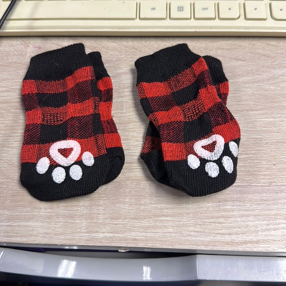 Dog socks size large nwot - Picture 1 of 1